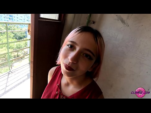❤️ Студент Sensual відсмоктує незнайомця в глибинці - сперма йому на обличчя Супер секс у нас ❌❤