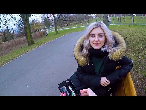 ❤️ Ковтає гарячу сперму незнайомця за гроші - мінет у парку від Єви Ельфі Супер секс у нас ❌❤